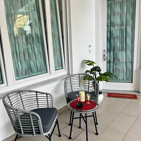 Casetta Corallo ايسكيا